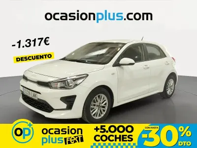 Usado Kia Rio 84 CV (61 kW) 2022 Blanco