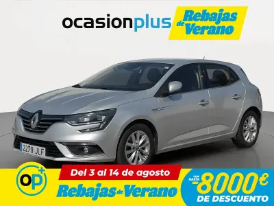 Usado Renault Mégane III Zen 132 CV (97 kW) 2016 Gris Berlina