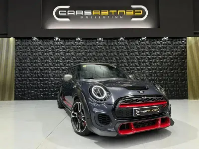 Usado Mini John Cooper Works 306 CV (225 kW) 2021 Gris / plata Utilitario