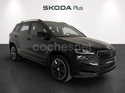 Negro Usado 2024 Skoda Karoq SportLine SUV | 30.090 € (Un poco caro)
