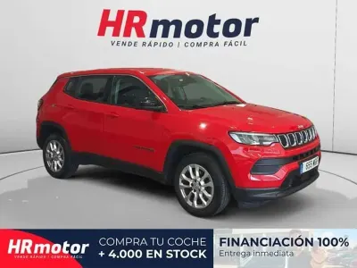 Usado Jeep Compass Night Eagle 131 CV (96 kW) 2023 Rojo SUV