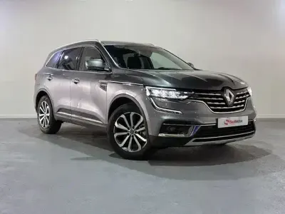 Usado Renault Koleos Zen 185 CV (136 kW) 2021 Gris / plata SUV
