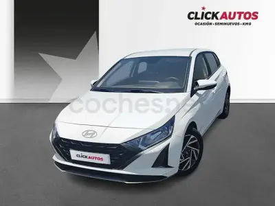 Usado Hyundai i20 84 CV (61 kW) 2025 Blanco Utilitario