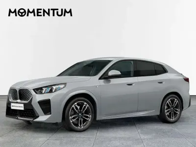 Usado BMW iX2 230 kW (313 CV) 2025 Gris SUV