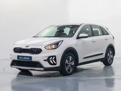 Usado Kia Niro 141 CV (103 kW) 2020 Blanco SUV