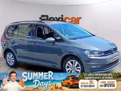 Usado VW Touran Advance 150 CV (110 kW) 2021 Gris Monovolumen