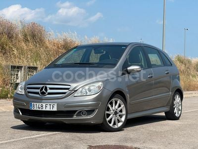 Mercedes B180