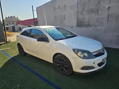 Usado Opel Astra GTC
