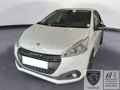 Usado Peugeot 208 GT-line 110 CV (80 kW) 2019 Blanco Utilitario