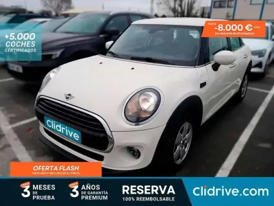 Usado Mini ONE 102 CV (75 kW) 2020 Beige Utilitario