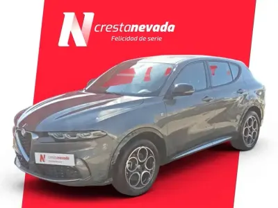 Usado Alfa Romeo Tonale Ti 160 CV (117 kW) 2023 Gris / plata SUV