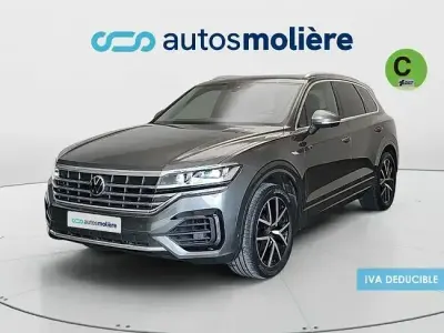 Käytetty VW Touareg Elegance 286 HP (210 kW) 2021 Harmaa Katumaasturi