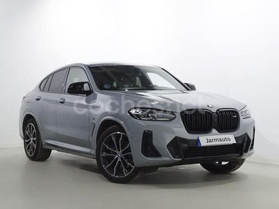 Gris / plata Usado 2022 BMW X4 Comfort Edition SUV | 46.900 € (Buen precio)