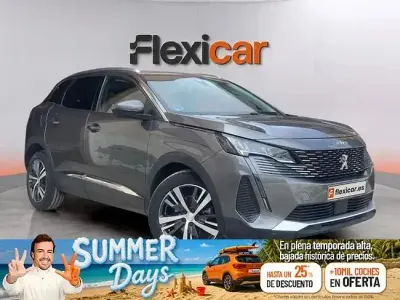 Usado Peugeot 3008 Allure 130 CV (95 kW) 2021 Gris SUV