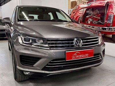 Usado VW Touareg 204 CV (150 kW) 2016 Gris / plata SUV