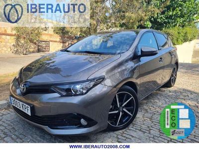 Toyota Auris Hybrid
