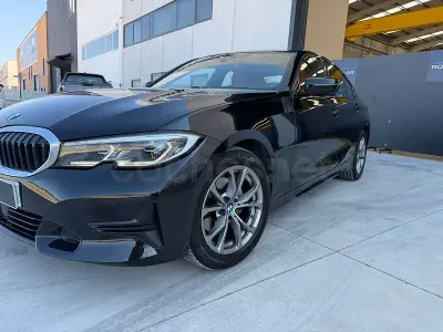 Usado BMW 320 Comfort Edition 190 CV (139 kW) 2021 Negro Berlina