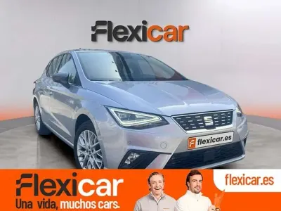 Usado Seat Ibiza 115 CV (84 kW) 2024 Gris Utilitario