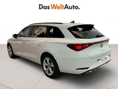 Usado Seat Leon FR 204 CV (150 kW) 2025 Blanco Familiar