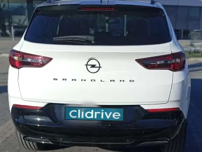 Usado Opel Grandland X GS Line 131 CV (96 kW) 2022 Blanco SUV