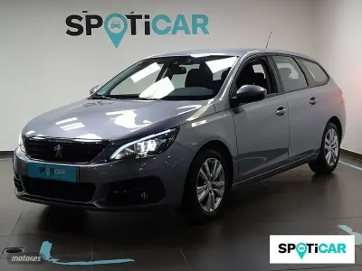 Usado Peugeot 308 SW Active 130 CV (95 kW) 2021 Gris Familiar