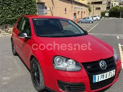 Usado VW Golf V GT 170 CV (125 kW) 2007 Rojo Berlina