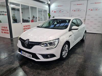 Usado Renault Mégane IV Business 115 CV (84 kW) 2019 Blanco Berlina