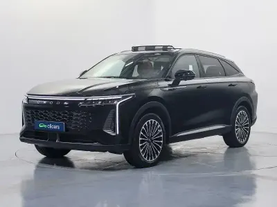 Usado Omoda 9 537 CV (394 kW) 2025 Negro SUV