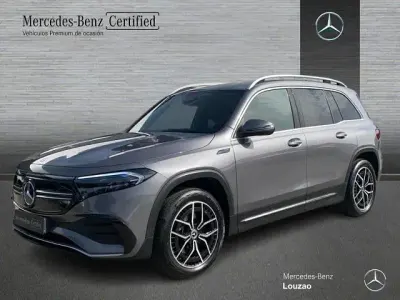 Usado Mercedes EQB300 167 kW (228 CV) 2023 Gris montaña SUV