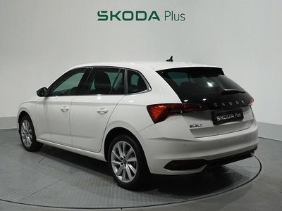 Nuevo Skoda Scala Selection 115 CV (84 kW) 2025 Blanco Utilitario