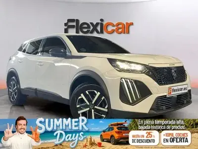 Usado Peugeot 2008 Active 100 CV (73 kW) 2023 Blanco SUV