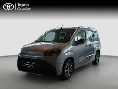 Nuevo Toyota Proace Verso Active 131 CV (96 kW) 2026 Gris / plata Familiar