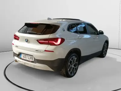 Używany BMW X2 Advantage 140 KM (102 kW) 2020 Biały SUV