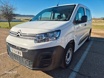 Usado Citroën Berlingo Live 76 CV (55 kW) 2019 Blanco Monovolumen