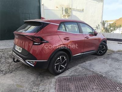 Usado Kia Sportage 136 CV (100 kW) 2022 Rojo SUV