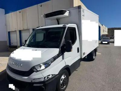 Usado Iveco Daily 158 CV (116 kW) 2020 Blanco Van