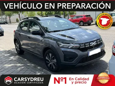 Nuevo Dacia Sandero Essentiel 101 CV (74 kW) 2025 Gris / plata Berlina