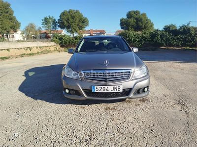 Usado Mercedes C220 Avantgarde 170 CV (125 kW) 2012 Gris / plata Berlina