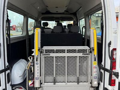 Usado Renault Master 145 CV (106 kW) 2019 Blanco Berlina