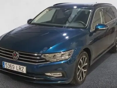 Usado VW Passat Executive 122 CV (89 kW) 2021 Familiar