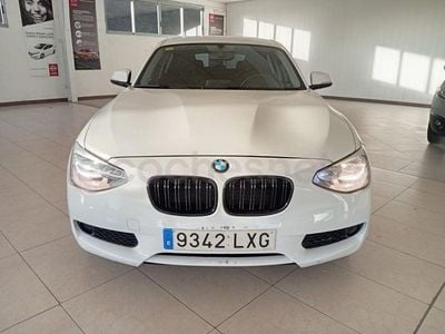 Usado BMW 114 Comfort Edition 102 CV (75 kW) 2015 Blanco Utilitario