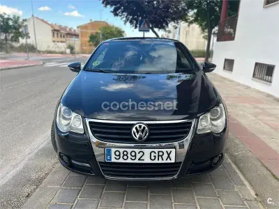 Usado VW Eos 140 CV (102 kW) 2009 Negro Descapotable