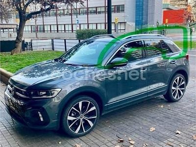 Begagnad VW T-Roc R-line 150 HK (110 kW) 2022 Grå SUV