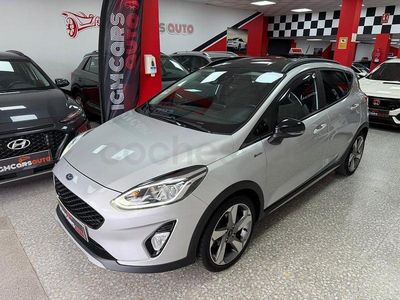 Usado Ford Fiesta Active 100 CV (73 kW) 2019 Gris / plata Utilitario