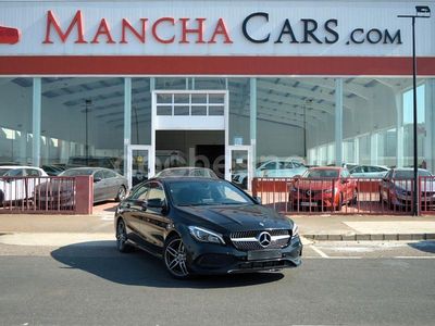Usado Mercedes CLA180 122 CV (89 kW) 2018 Negro Berlina