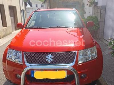 Rojo Usado 2007 Suzuki Grand Vitara SUV | 8000 €