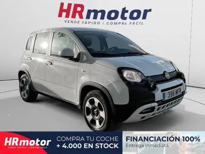 Usado Fiat Panda Cross Cross 70 CV (51 kW) 2023 Blanco Utilitario