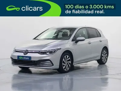 Usado VW Golf VIII 204 CV (150 kW) 2023 Plateado Utilitario