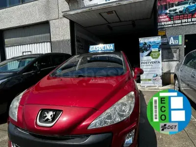 Usado Peugeot 308 120 HP (88 kW) 2008 Vermelho Sedan