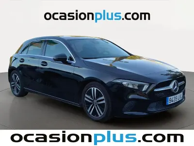 Usado Mercedes A200 163 CV (119 kW) 2021 Negro Utilitario